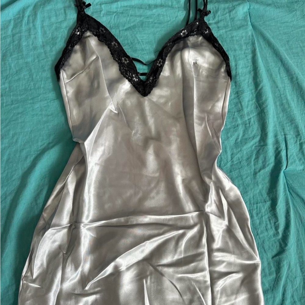 Super cute Leg Avenue Silver slip with Black Lace